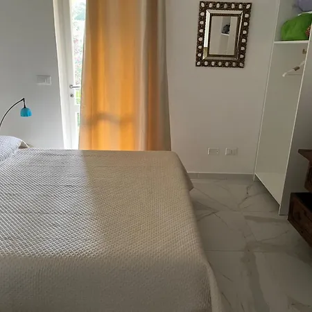 Casa Luisa 2 Bilocale פרוצ'ו